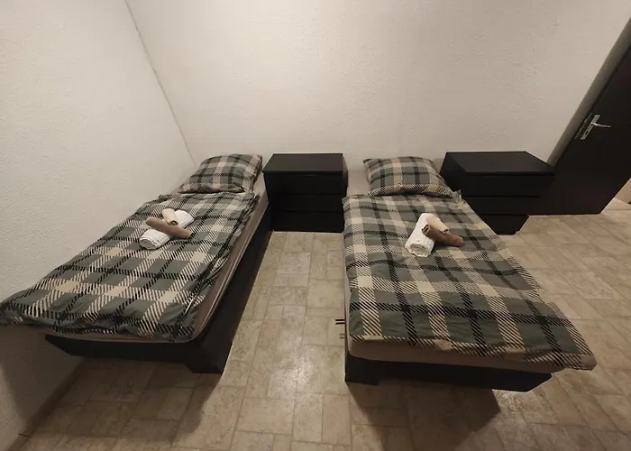 Helle 3-zimmer-wohnung Mit 6 Betten Lejlighed *