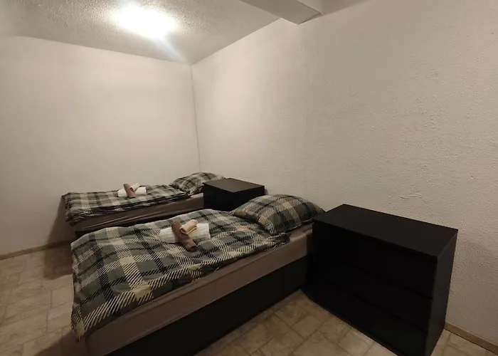 Helle 3-zimmer-wohnung Mit 6 Betten Lejlighed Krefeld