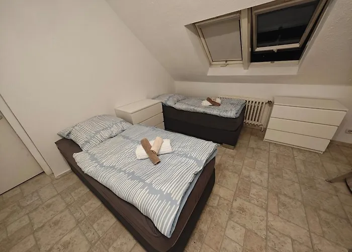 Helle 3-zimmer-wohnung Mit 6 Betten Lejlighed Krefeld